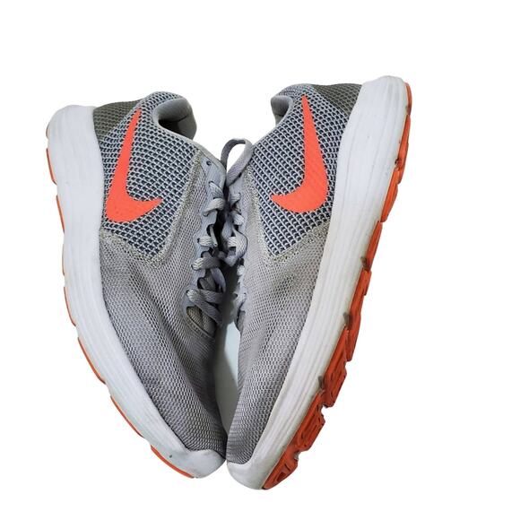 Nike | Revolution 3 Wolf Gray / Hyper Orange Ankle-High Running Shoe Sneaker - Picture 5 of 12